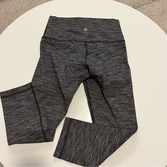 NEW Lululemon Wunder Under Crop Gray Leggings Size 6 - Picture 5 of 9